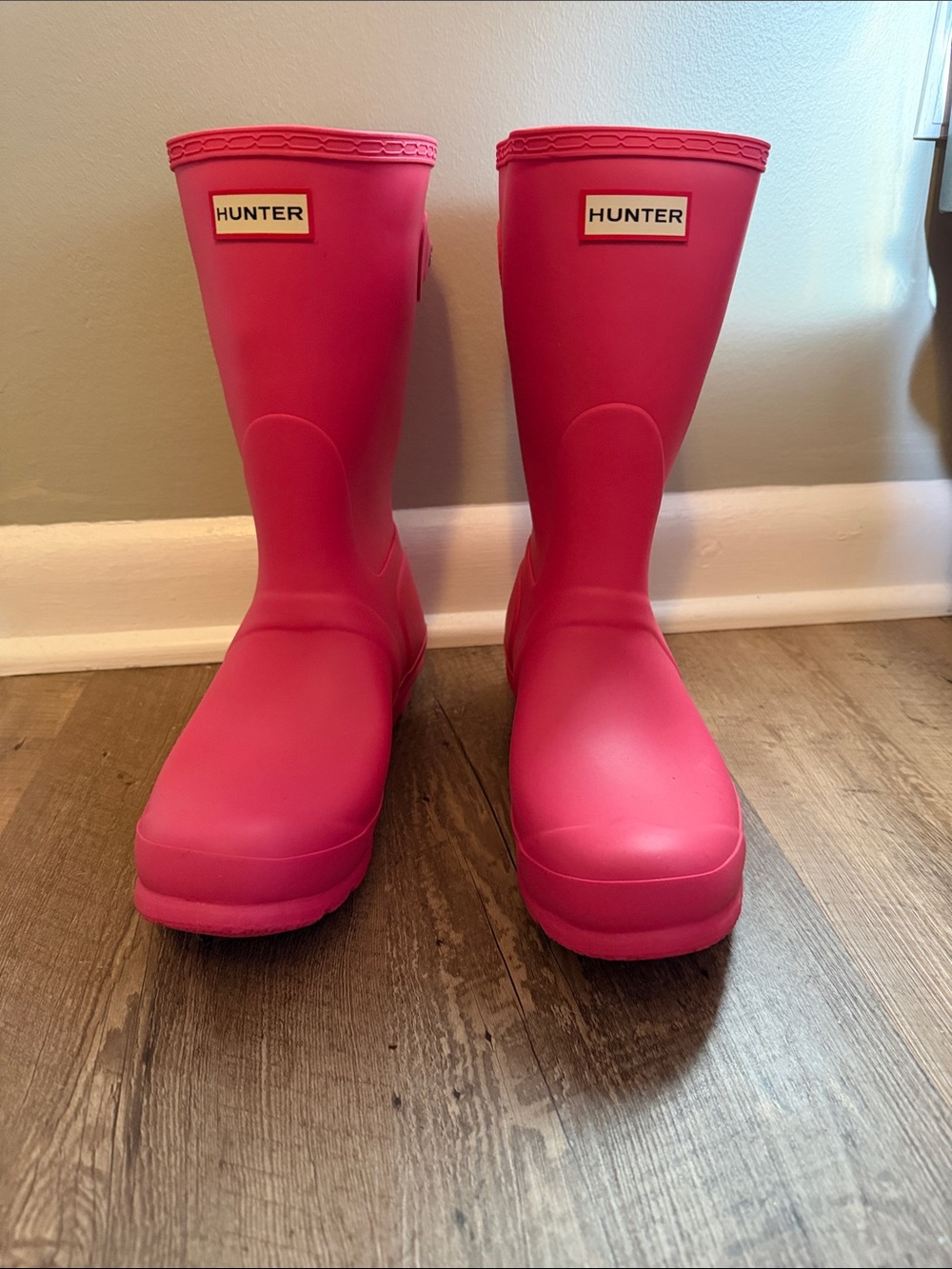 Hunter Women’s Waterproof Rain Boots - Hot Pink